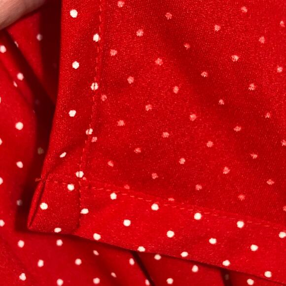 Red Polka Dot Blouse Ruffled Collar and Tie Button Front Shirt 2X Vintage Retro - Picture 10 of 10